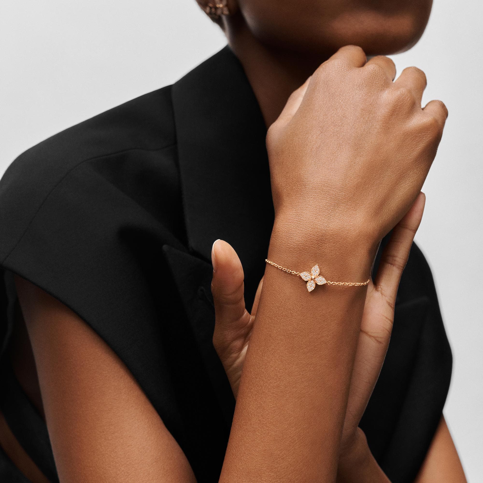 Idylle Blossom Bracelet, Pink Gold And Diamonds - Categories